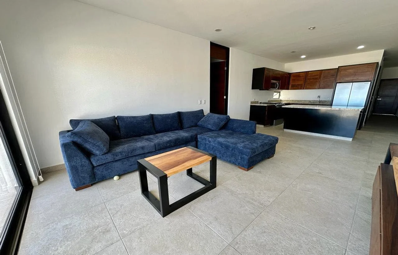 \"2-Bedroom