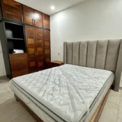 \"2-Bedroom